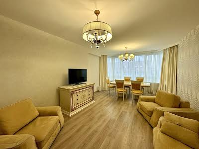 квартира за адресою Голосіївський просп. (40-річчя Жовтня), 95-А