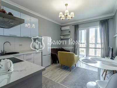 квартира за адресою Ревуцького вул., 54-Б