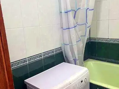 квартира за адресою Анни Ахматової вул., 14-Б