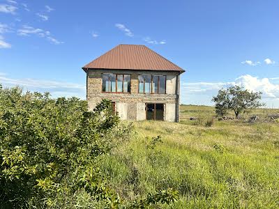 дом по адресу Центральна, 15