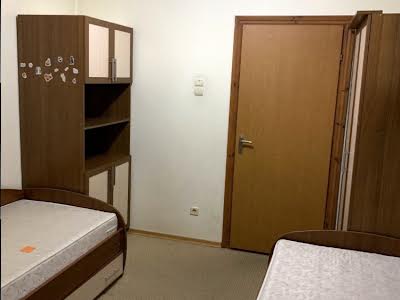 квартира за адресою Драгоманова вул., 12