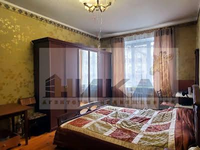 квартира за адресою Миру вул., 7