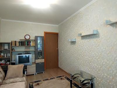 квартира за адресою Охтирська вул., 25