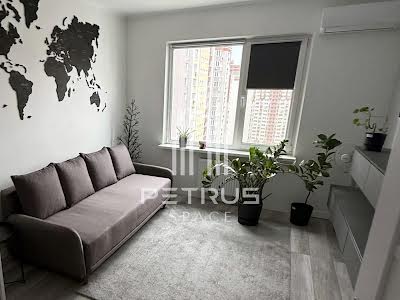 квартира за адресою Бориса Гмирі вул., 16
