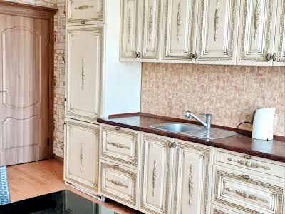 квартира за адресою Дмитрівська вул., 75