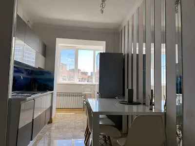 квартира за адресою Івана Мазепи вул. (Січневого Повстання), 12-Б
