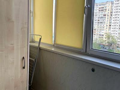 квартира по адресу Ларисы Руденко ул., 7