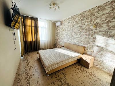 квартира за адресою Родини Кристерів, 20б
