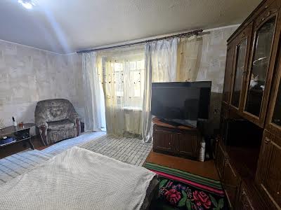 квартира за адресою Щаслива вул., 5