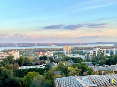 квартира за адресою Бригадна вул., 11