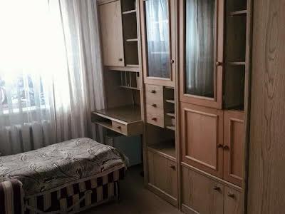 квартира за адресою Олександра Довженка вул., 10