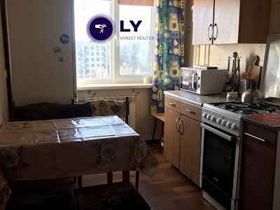 квартира по адресу Героев просп., 3а