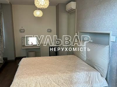 квартира за адресою Ярослава Мудрого вул. (Петровського), 30а