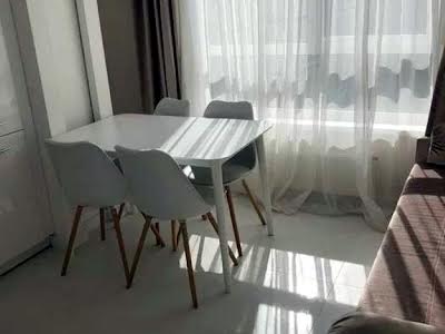 квартира за адресою Практична вул., 3