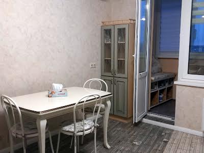 квартира по адресу Героев Полка 