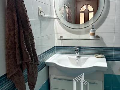 квартира по адресу Героев Днепра ул., 38Б