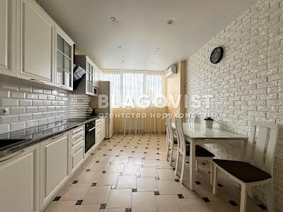 квартира за адресою Ревуцького вул., 40г