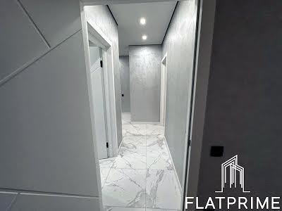 квартира за адресою Родини Крістерів вул., 14-В