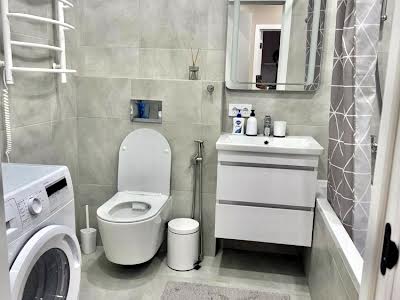 квартира за адресою Гліба Бабіча вул. (Канальна), 8-Б