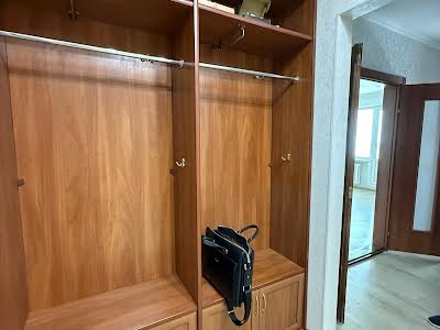 квартира за адресою Урлівська вул., 32
