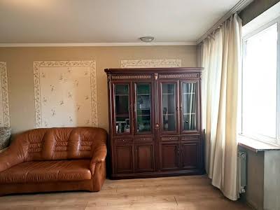 квартира по адресу Голосеевский просп. (40-летия Октября), 68
