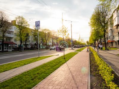 квартира за адресою проспект Волі, 68