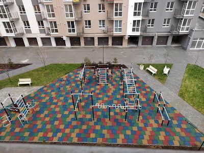 квартира за адресою Співдружності вул., 6