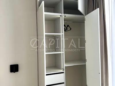 квартира за адресою Дегтярівська вул., 17 к1