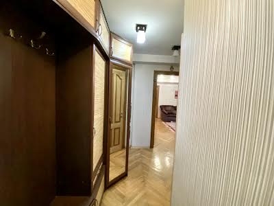 квартира за адресою Велика Васильківська вул. (Червоноармійська), 136