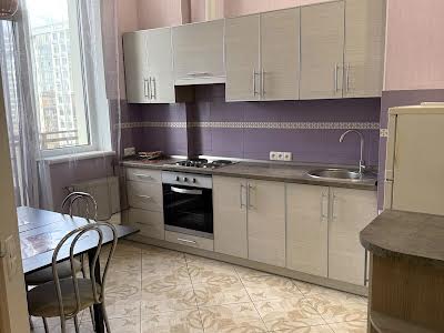 квартира за адресою Перлинна вул., 3