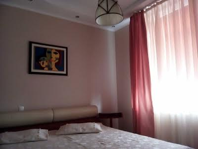 квартира за адресою Коперника вул., 12д