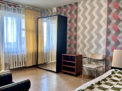 квартира за адресою Червоної Калини просп. (Володимира Маяковського), 46