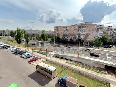 квартира за адресою Київ, Володимира Івасюка просп. (Героїв Сталінграда), 10а