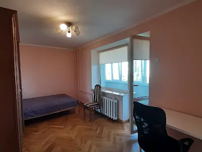 квартира за адресою Ованеса Туманяна вул., 8