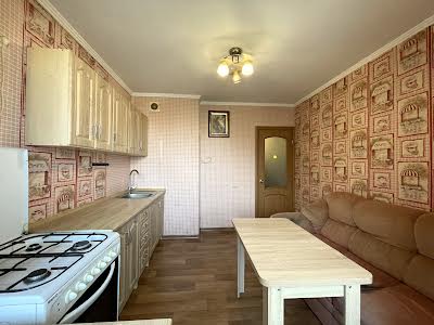 квартира по адресу Ильфа и Петрова ул., 63
