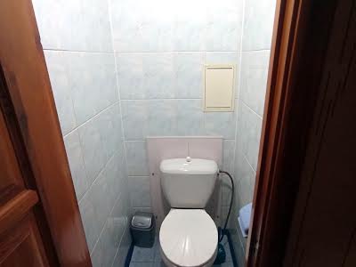 квартира за адресою Крошенська вул., 40