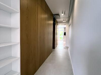 квартира за адресою Академіка Степана Рудницького вул., 34