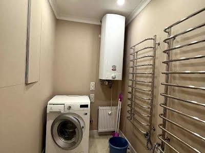 квартира за адресою Дмитрівська вул., 75