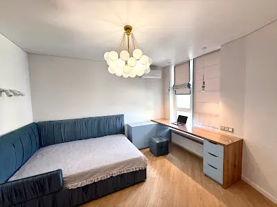 квартира за адресою Бердника, 1Д