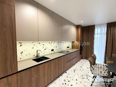 квартира за адресою Слов'янська набережна вул., 21А