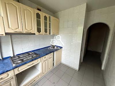 квартира за адресою Співдружності, 32