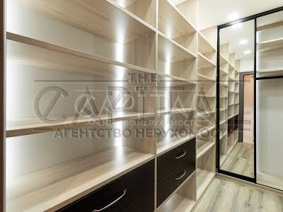 квартира за адресою Полтавська вул., 10