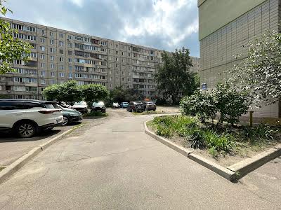квартира по адресу Павла Тычины просп., 8