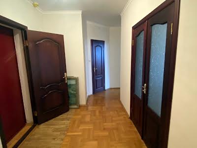 квартира по адресу Княжий Затон ул., 21