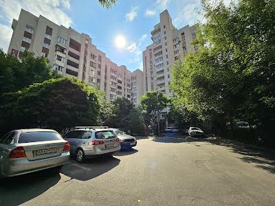 квартира за адресою Київ, Валерія Лобановського просп. (Червонозоряний), 14