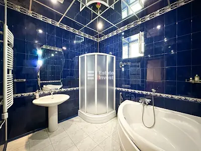 квартира за адресою Чернишевська вул., 15
