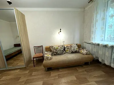 квартира за адресою Олександра Поля просп. (Кірова), 85