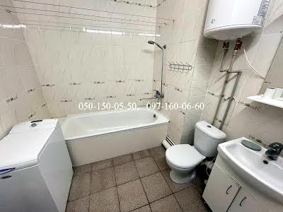 квартира за адресою Сім'ї Кульженків вул. (Петра Дегтяренка), 31-А