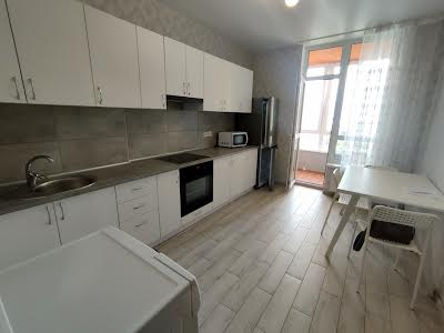 квартира за адресою Каховська вул., 58