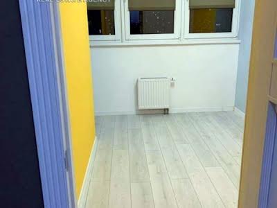 квартира за адресою Драгоманова вул., 2-Б